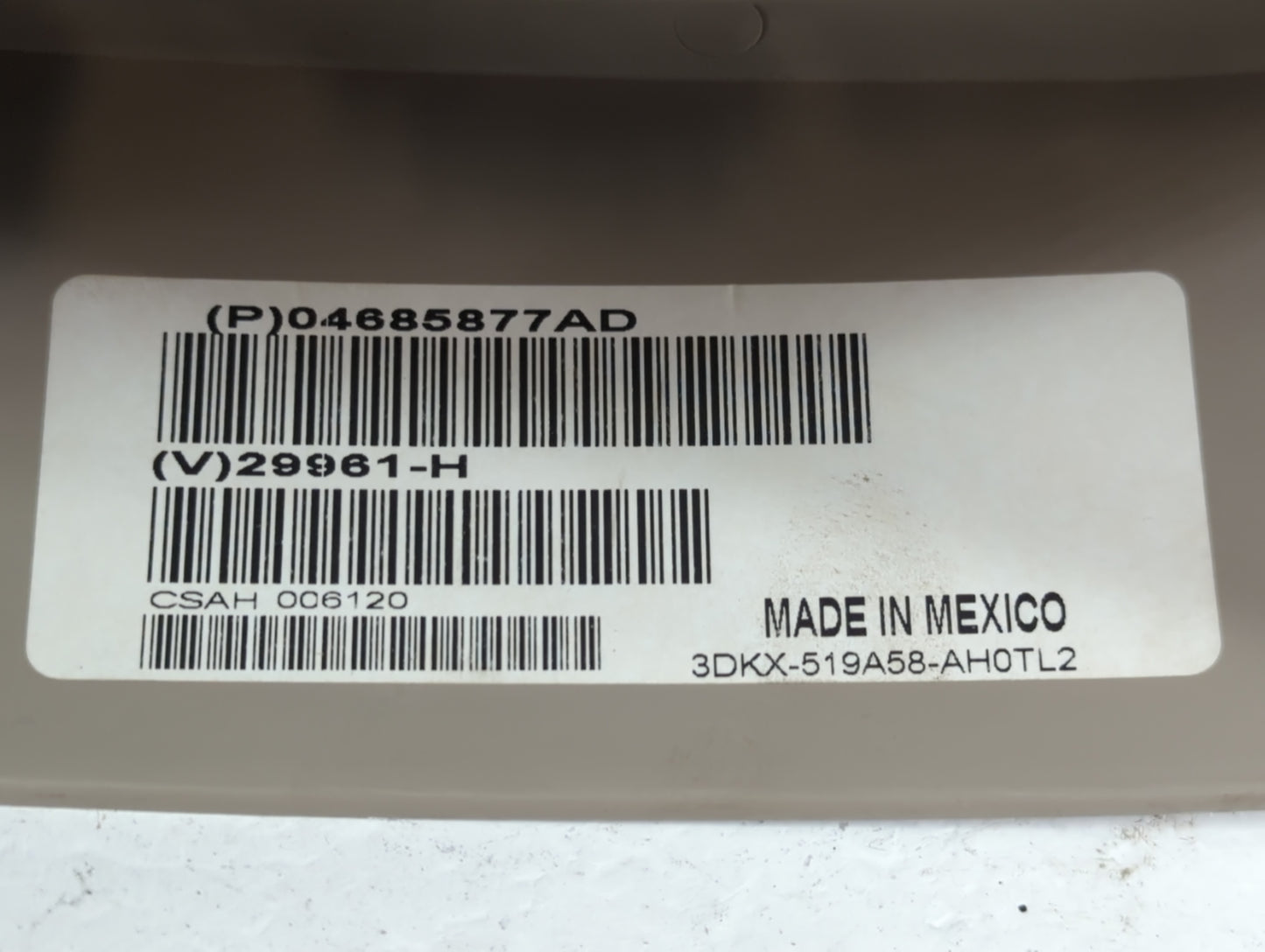 2004 Chrysler Pacifica Radio AM FM Cd Player Receiver Replacement P/N:CDKX-519A58-AH0TL2 P04685877AD Fits OEM Used Auto Part