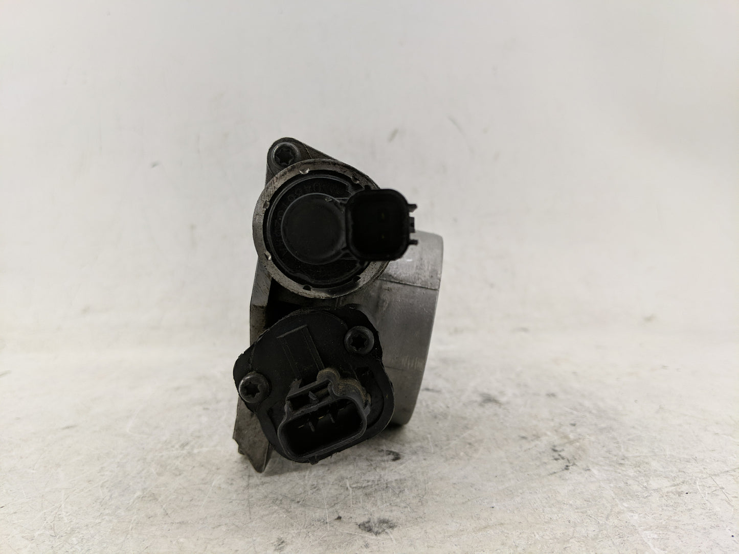 2004 Chrysler Pacifica Throttle Body Fits OEM Used Auto Parts - Oemusedautoparts1.com