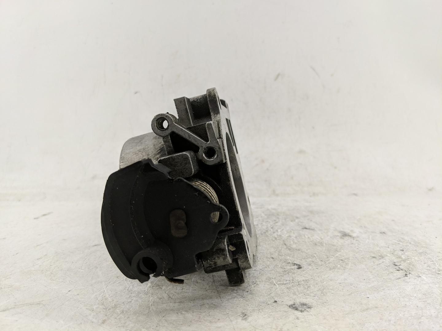 2004 Chrysler Pacifica Throttle Body Fits OEM Used Auto Parts - Oemusedautoparts1.com