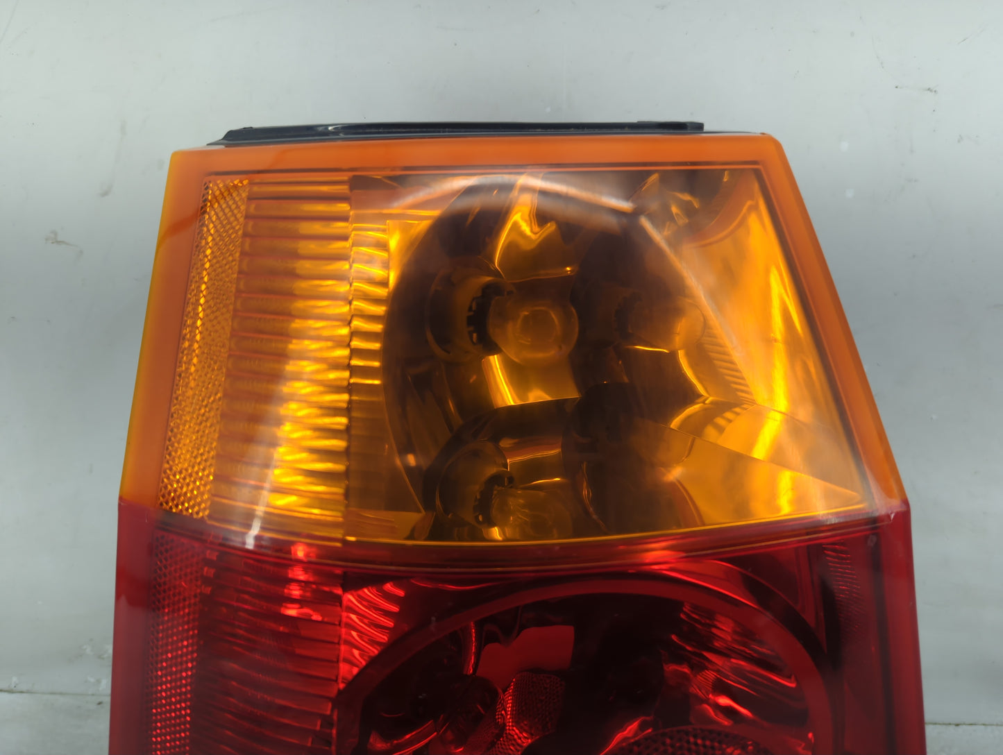 2004 Chrysler Pacifica Tail Light Assembly Driver Left OEM Fits OEM Used Auto Parts - Oemusedautoparts1.com