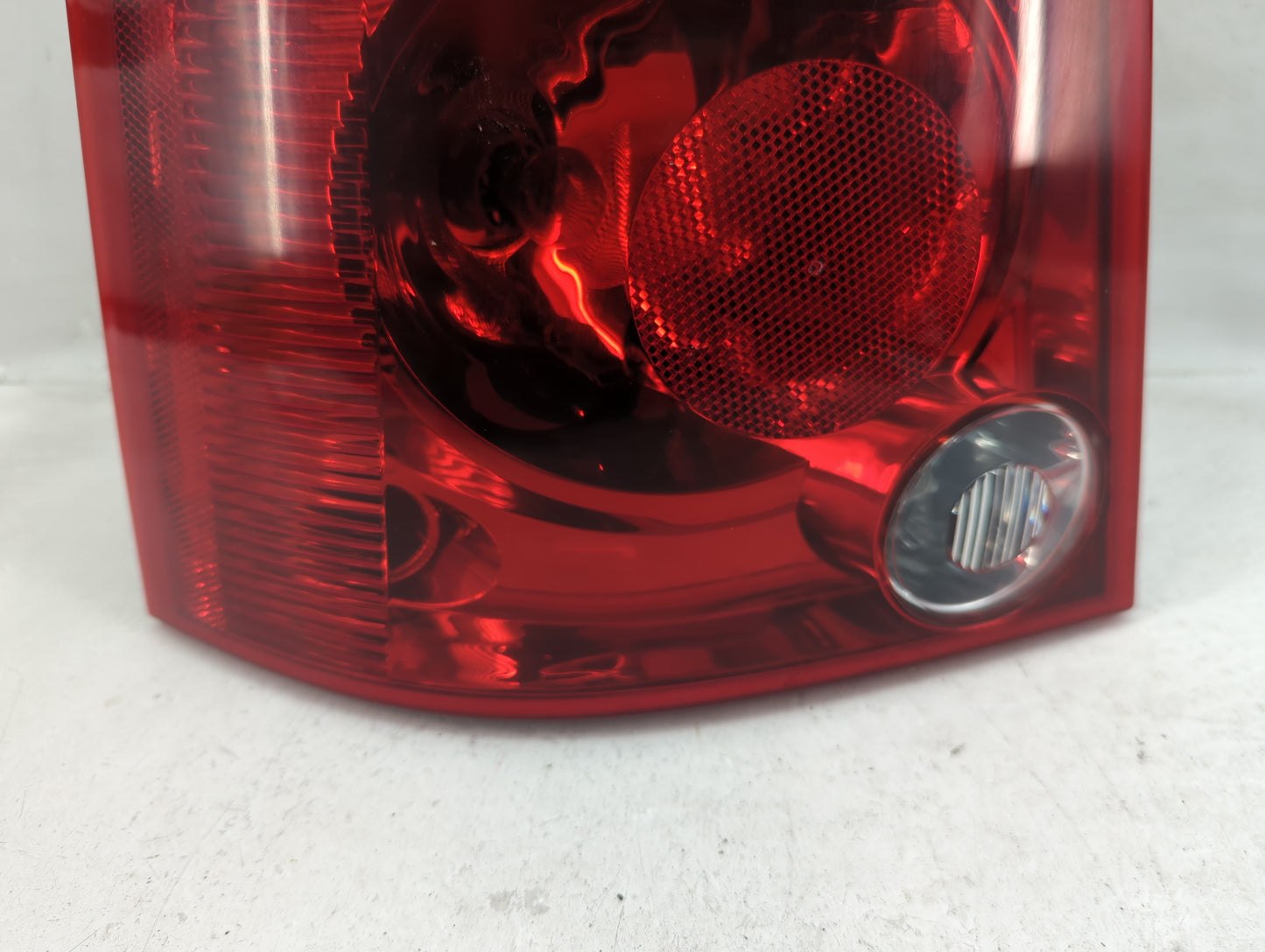 2004 Chrysler Pacifica Tail Light Assembly Driver Left OEM Fits OEM Used Auto Parts - Oemusedautoparts1.com