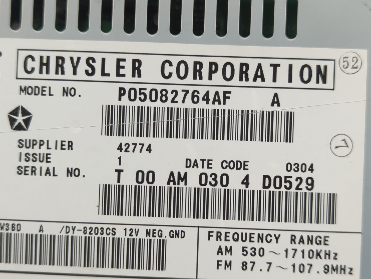 2004-2008 Chrysler Pacifica Radio AM FM Cd Player Receiver Replacement P/N:P05082764AF P05082764AD Fits OEM Used Auto Parts 