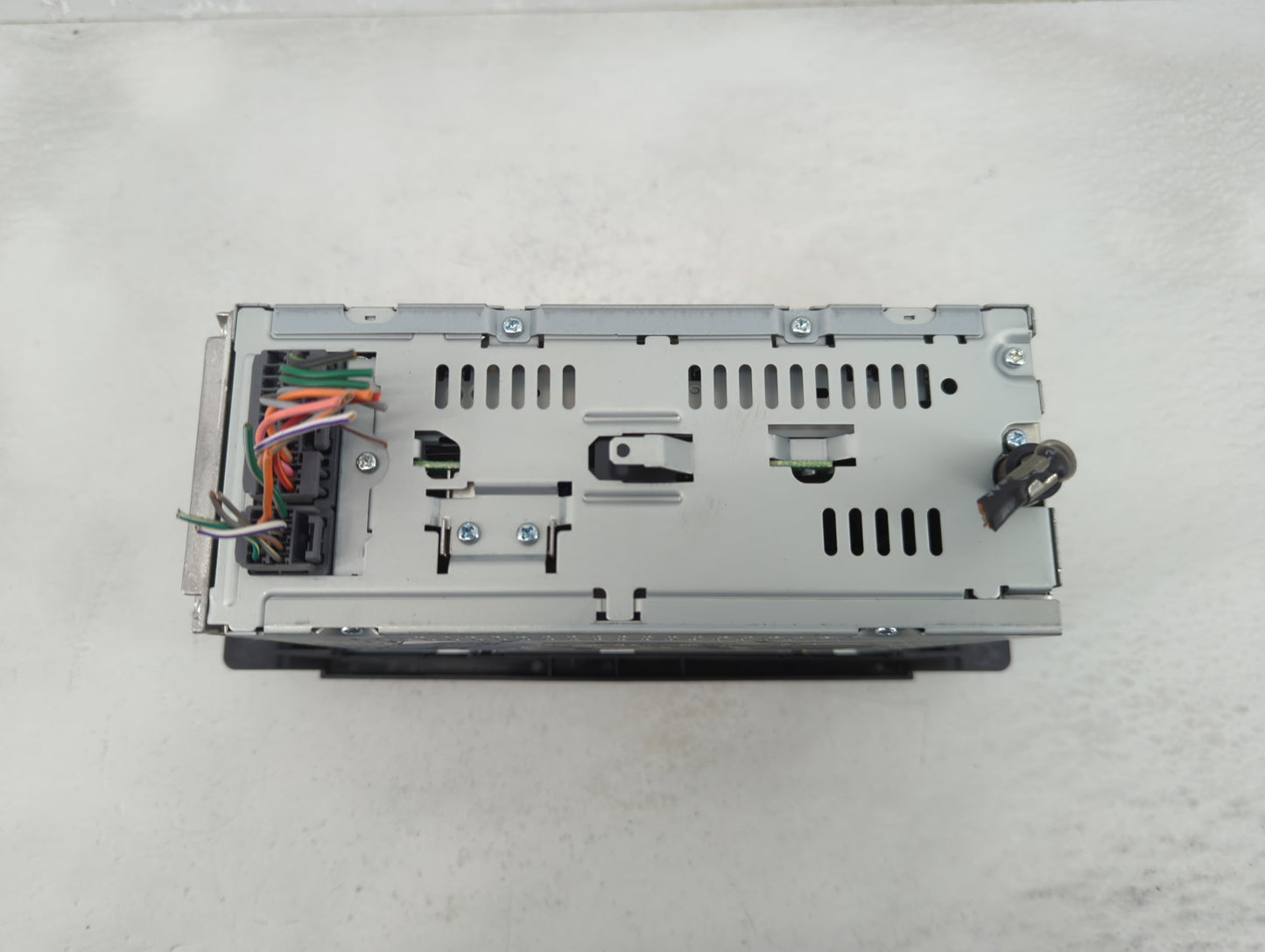 2004-2008 Chrysler Pacifica Radio AM FM Cd Player Receiver Replacement P/N:P05082764AF P05082764AD Fits OEM Used Auto Parts 
