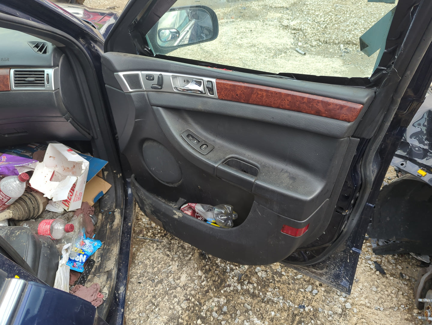 2004 Chrysler Pacifica Front Right Passenger Interior Door Panel Trim - Oemusedautoparts1.com