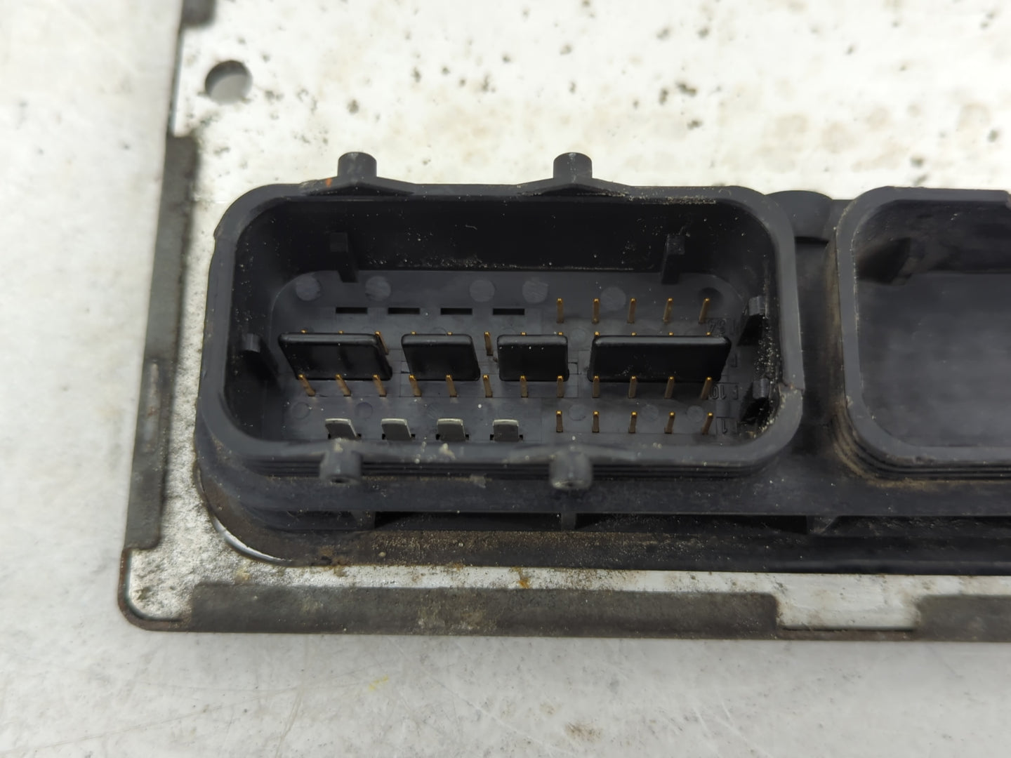 2004 Chrysler Pacifica PCM Engine Control Computer ECU ECM PCU OEM P/N:242354956 Fits OEM Used Auto Parts - Oemusedautoparts