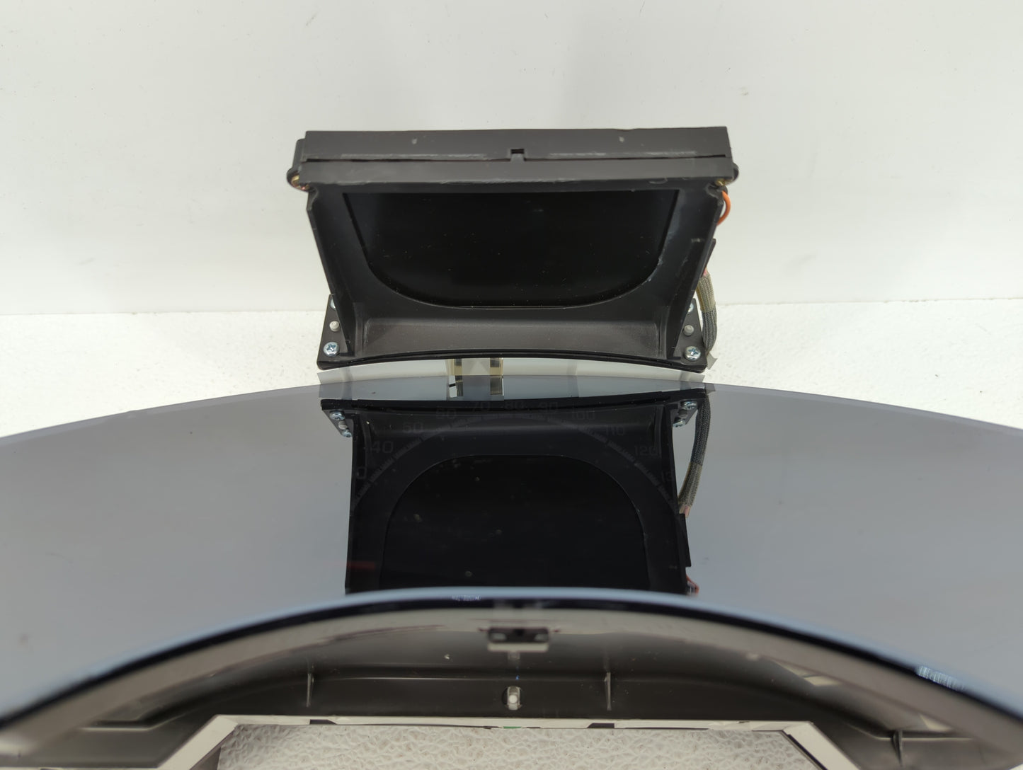 2004 Chrysler Pacifica Instrument Cluster Speedometer Gauges P/N:TN257420-4223 P04685848AD, TN257420-0072 Fits OEM Used Auto