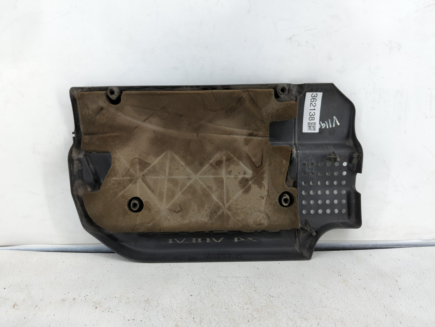 2004 Chrysler Pacifica Engine Cover Black - Oemusedautoparts1.com
