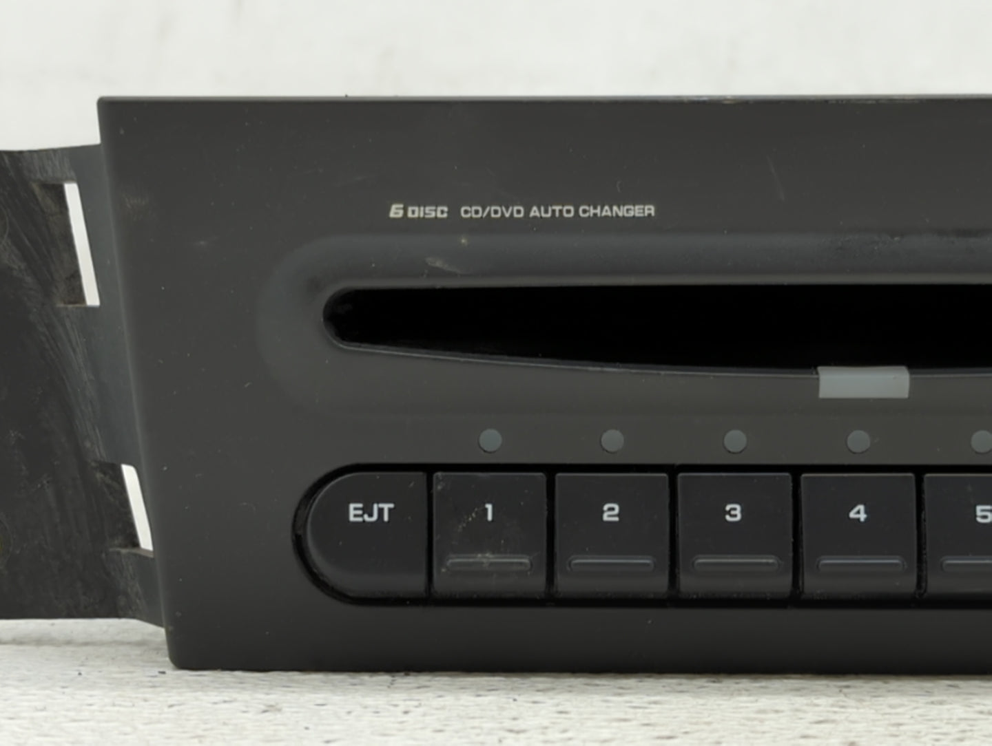 2004-2008 Chrysler Pacifica Information Display Screen - Oemusedautoparts1.com