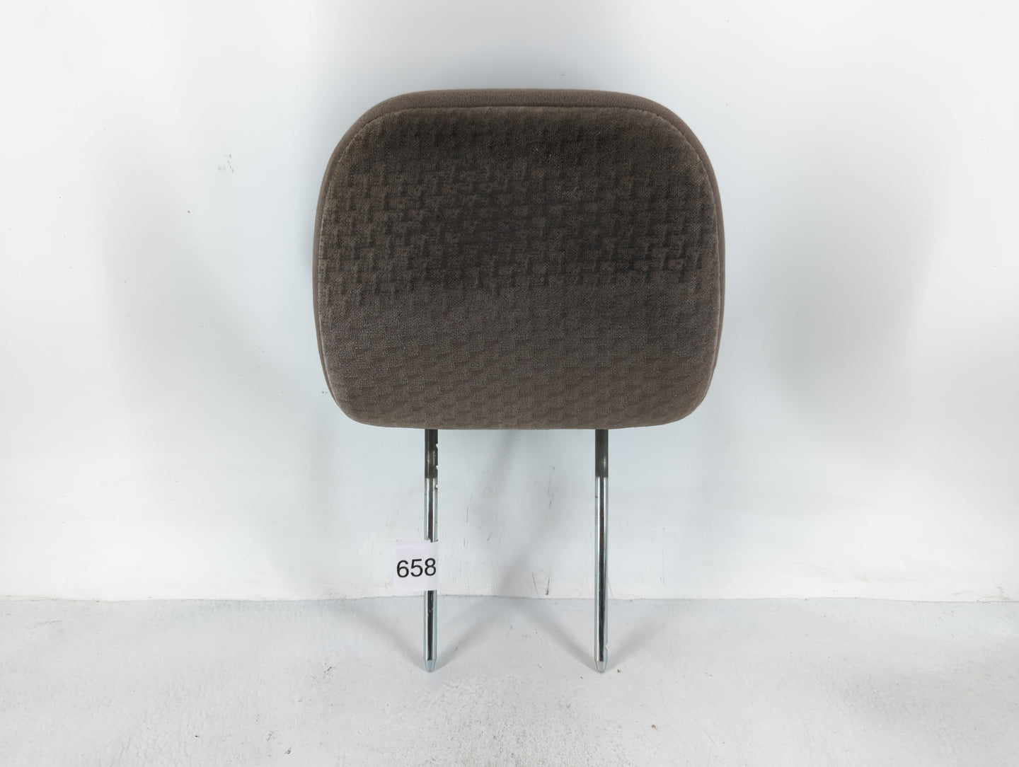 2004 Chrysler Pacifica Headrest Head Rest Front Driver Passenger Seat Fits OEM Used Auto Parts - Oemusedautoparts1.com