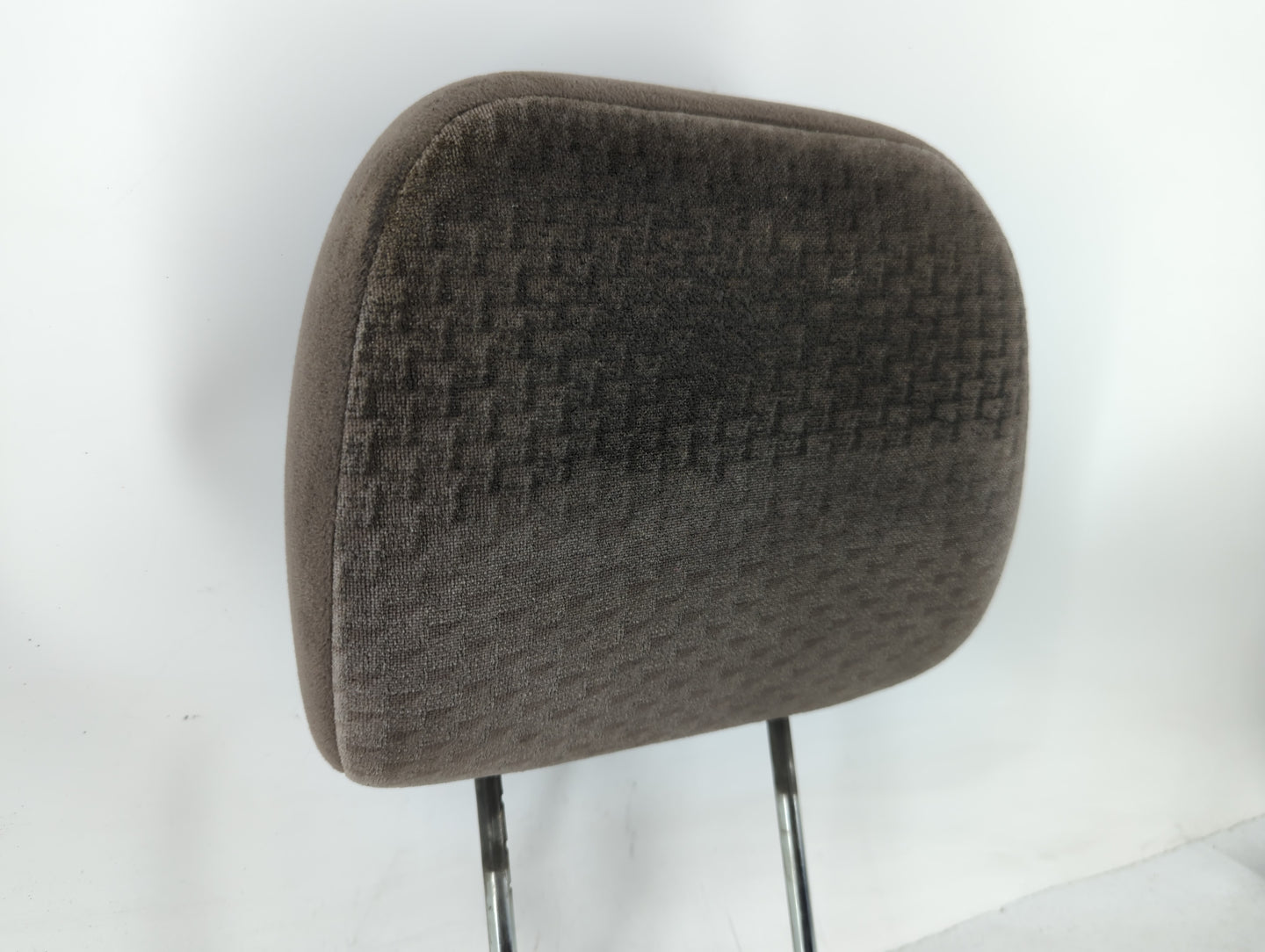 2004 Chrysler Pacifica Headrest Head Rest Front Driver Passenger Seat Fits OEM Used Auto Parts - Oemusedautoparts1.com