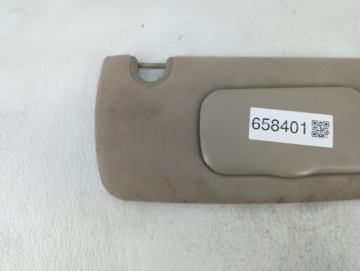 2004-2006 Chrysler Pacifica Sun Visor Shade Replacement Passenger Right Mirror Fits Fits 2004 2005 2006 OEM Used Auto Parts 