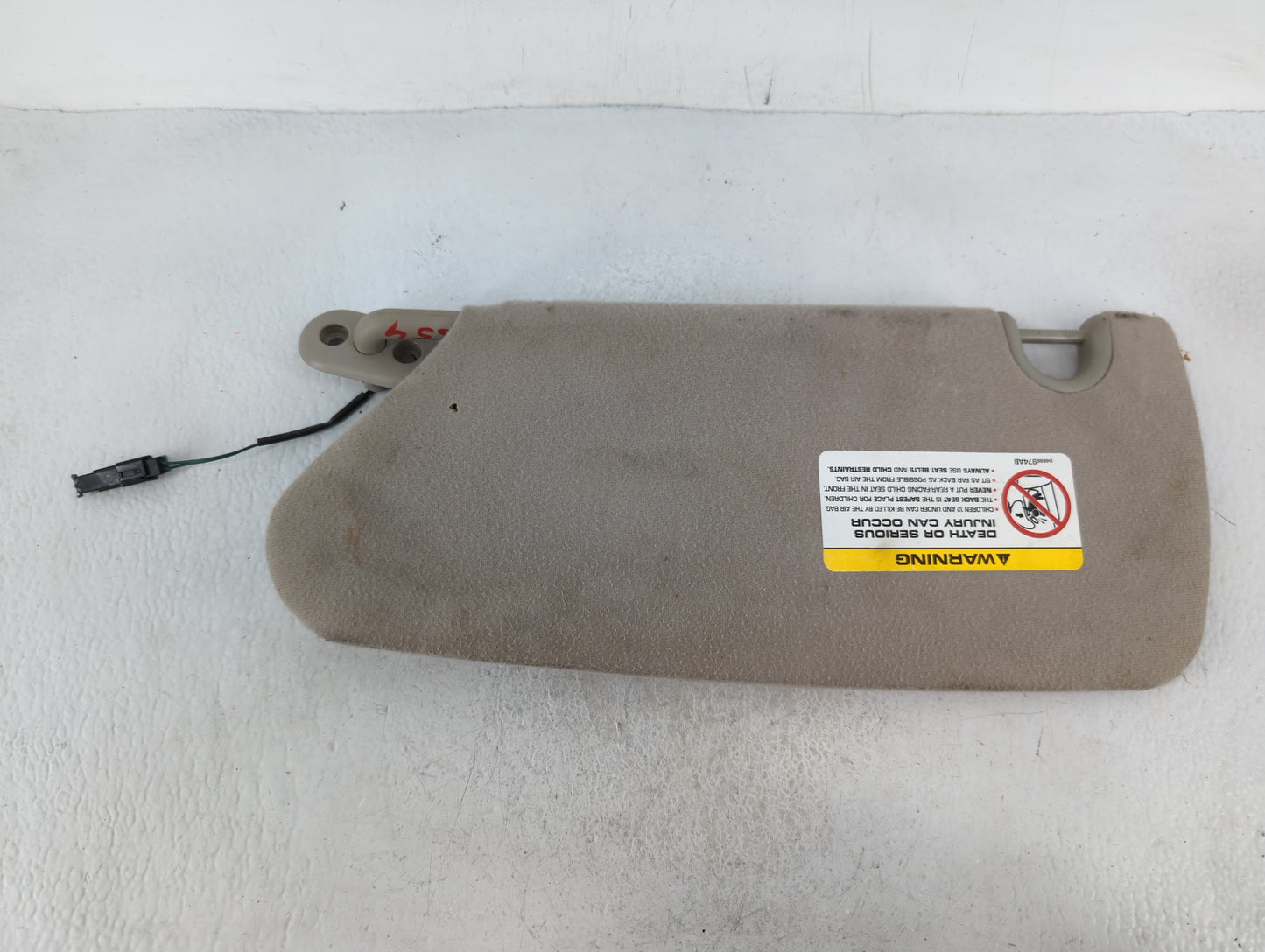 2004-2006 Chrysler Pacifica Sun Visor Shade Replacement Passenger Right Mirror Fits Fits 2004 2005 2006 OEM Used Auto Parts 