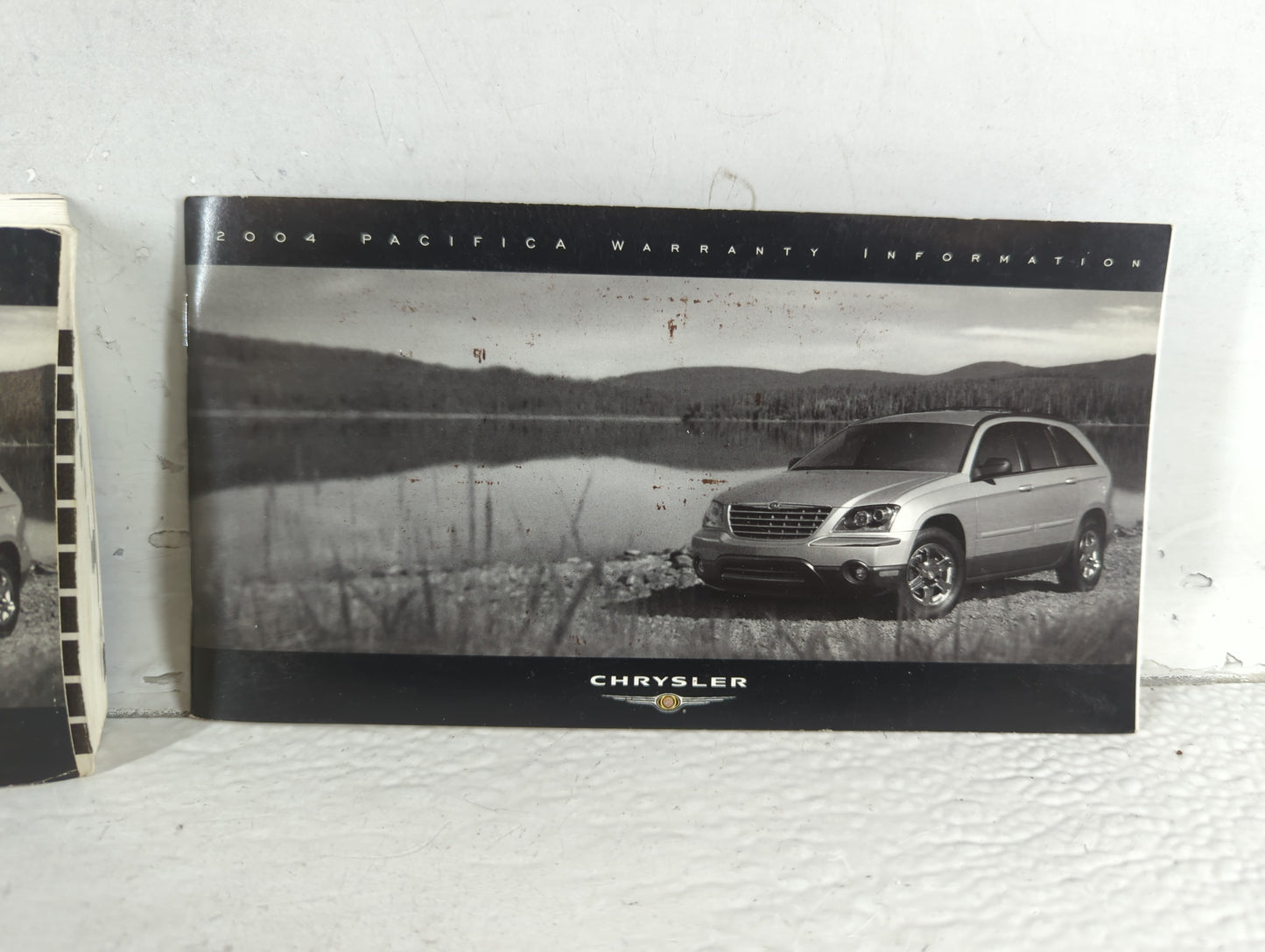 2004 Chrysler Pacifica Owners Manual Book Guide P/N:81-026-0441 OEM Used Auto Parts - Oemusedautoparts1.com