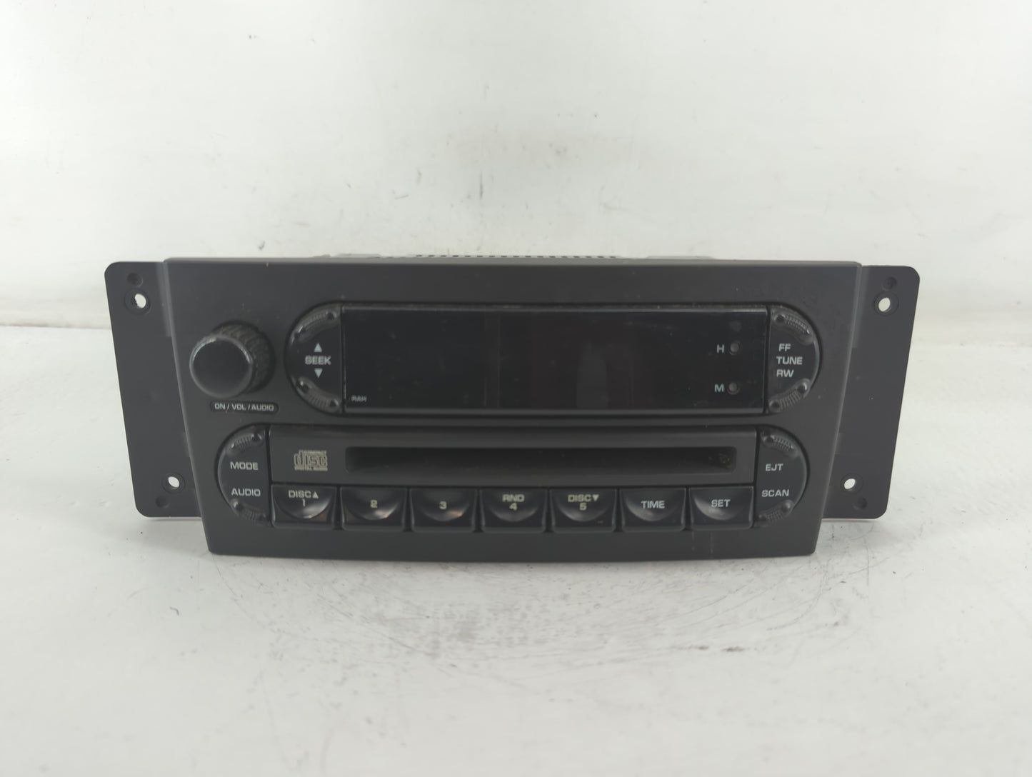 2004-2008 Chrysler Pacifica Radio AM FM Cd Player Receiver Replacement P/N:P05082764AF Fits Fits 2004 2005 2006 2007 2008 OE