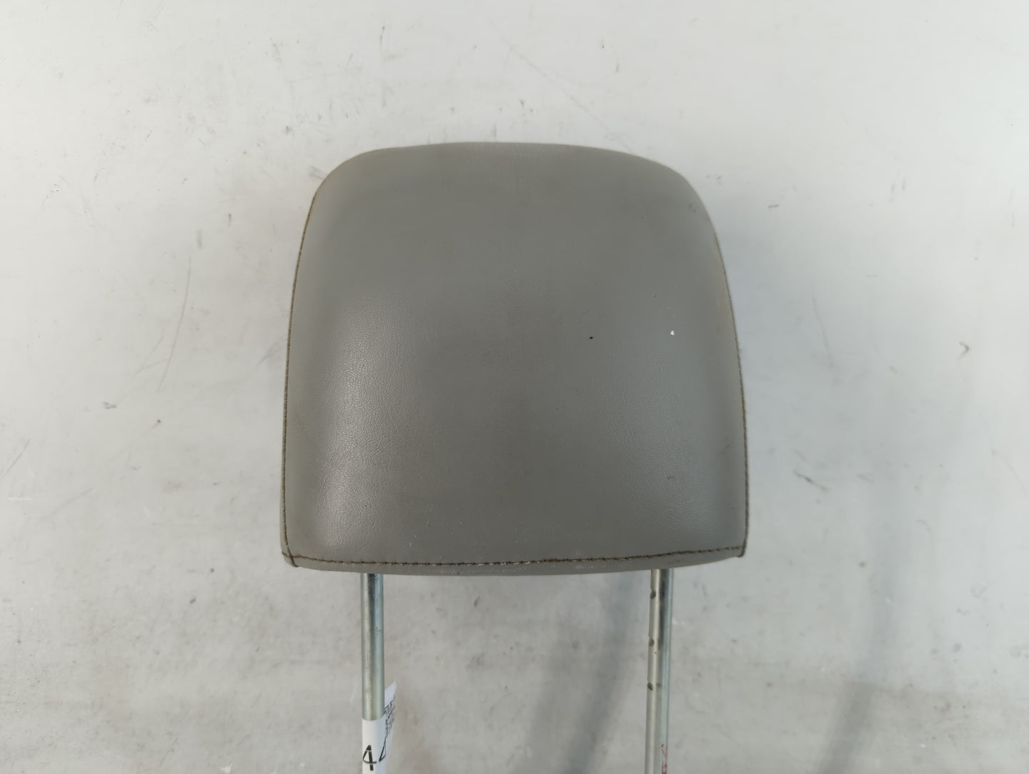 2004 Chrysler Pacifica Headrest Head Rest Front Driver Passenger Seat Fits OEM Used Auto Parts - Oemusedautoparts1.com
