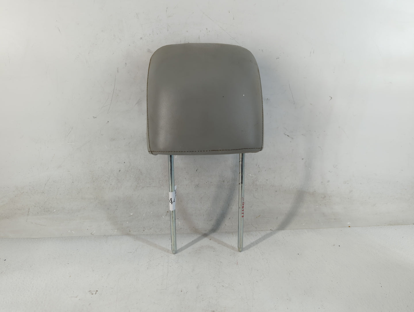 2004 Chrysler Pacifica Headrest Head Rest Front Driver Passenger Seat Fits OEM Used Auto Parts - Oemusedautoparts1.com