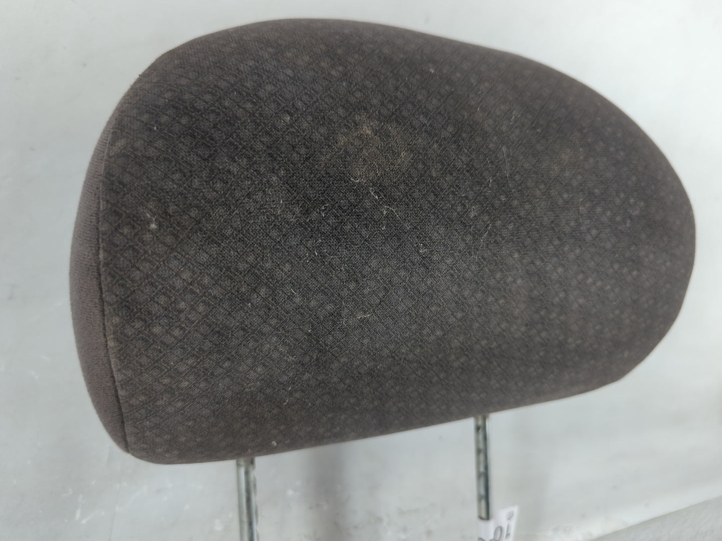 2003-2005 Chrysler Pt Cruiser Headrest Head Rest Front Driver Passenger Seat Fits Fits 2003 2004 2005 OEM Used Auto Parts - 