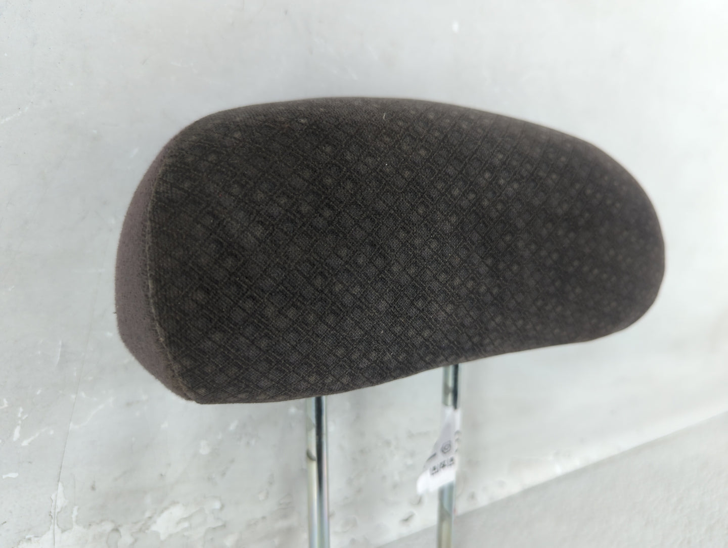 2002-2005 Chrysler Pt Cruiser Headrest Head Rest Front Driver Passenger Seat Fits Fits 2002 2003 2004 2005 OEM Used Auto Par