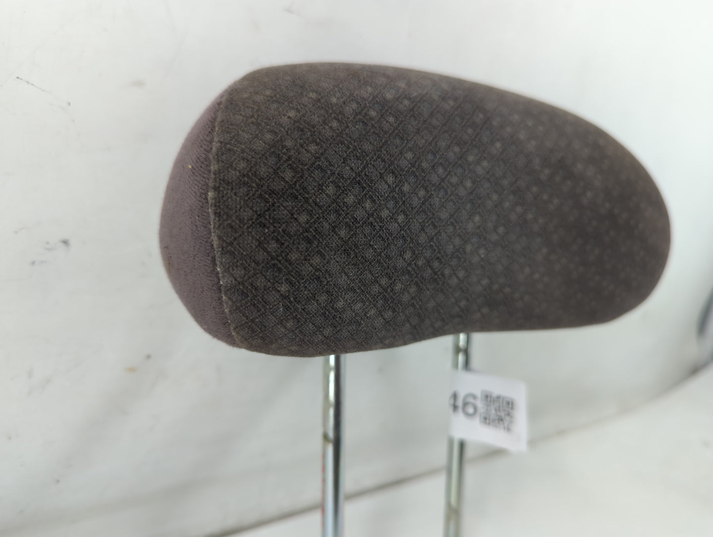 2003-2005 Chrysler Pt Cruiser Headrest Head Rest Front Driver Passenger Seat Fits Fits 2003 2004 2005 OEM Used Auto Parts - 