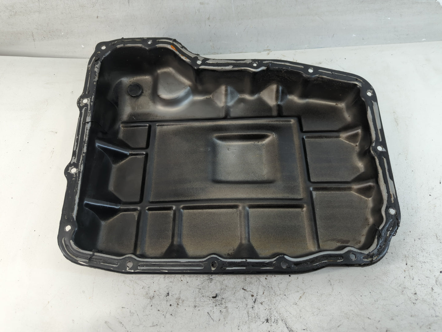 2003-2010 Chrysler Pt Cruiser Engine Oil Pan Fits Fits 2003 2004 2005 2006 2007 2008 2009 2010 OEM Used Auto Parts - Oemused