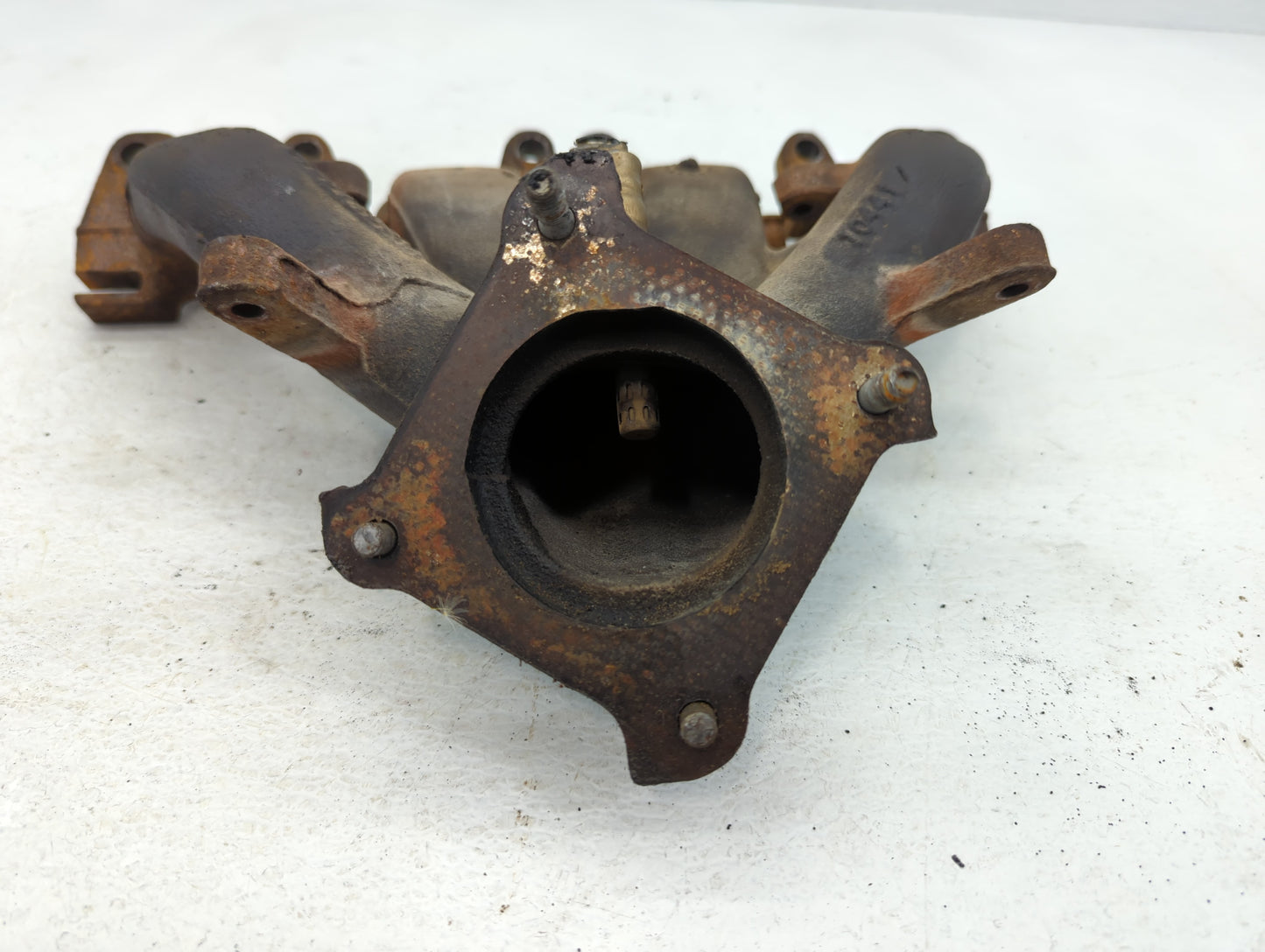 2003 Chrysler Pt Cruiser Turbocharger Exhaust Manifold With Turbo Charger - Oemusedautoparts1.com