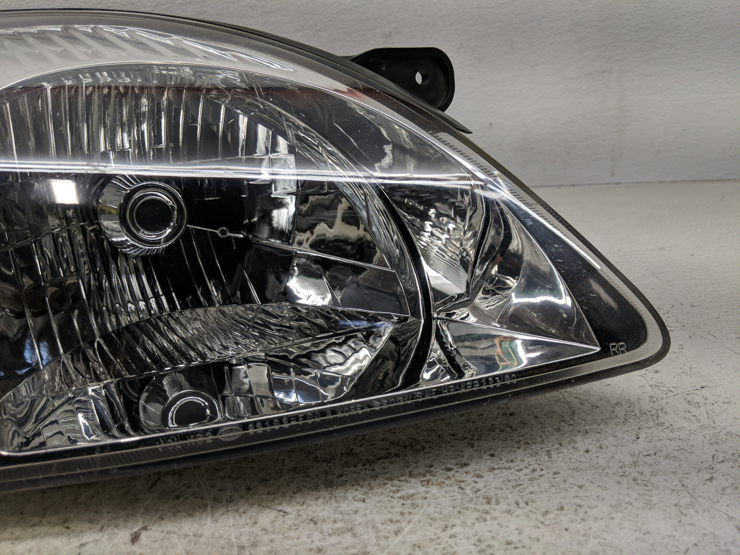2003-2005 Chrysler Sebring Passenger Right Oem Head Light Headlight Lamp - Oemusedautoparts1.com