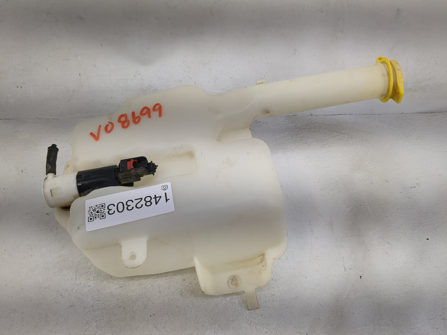 2001-2006 Chrysler Sebring Windshield Washer Fluid Reservoir Bottle 1482303 - Oemusedautoparts1.com