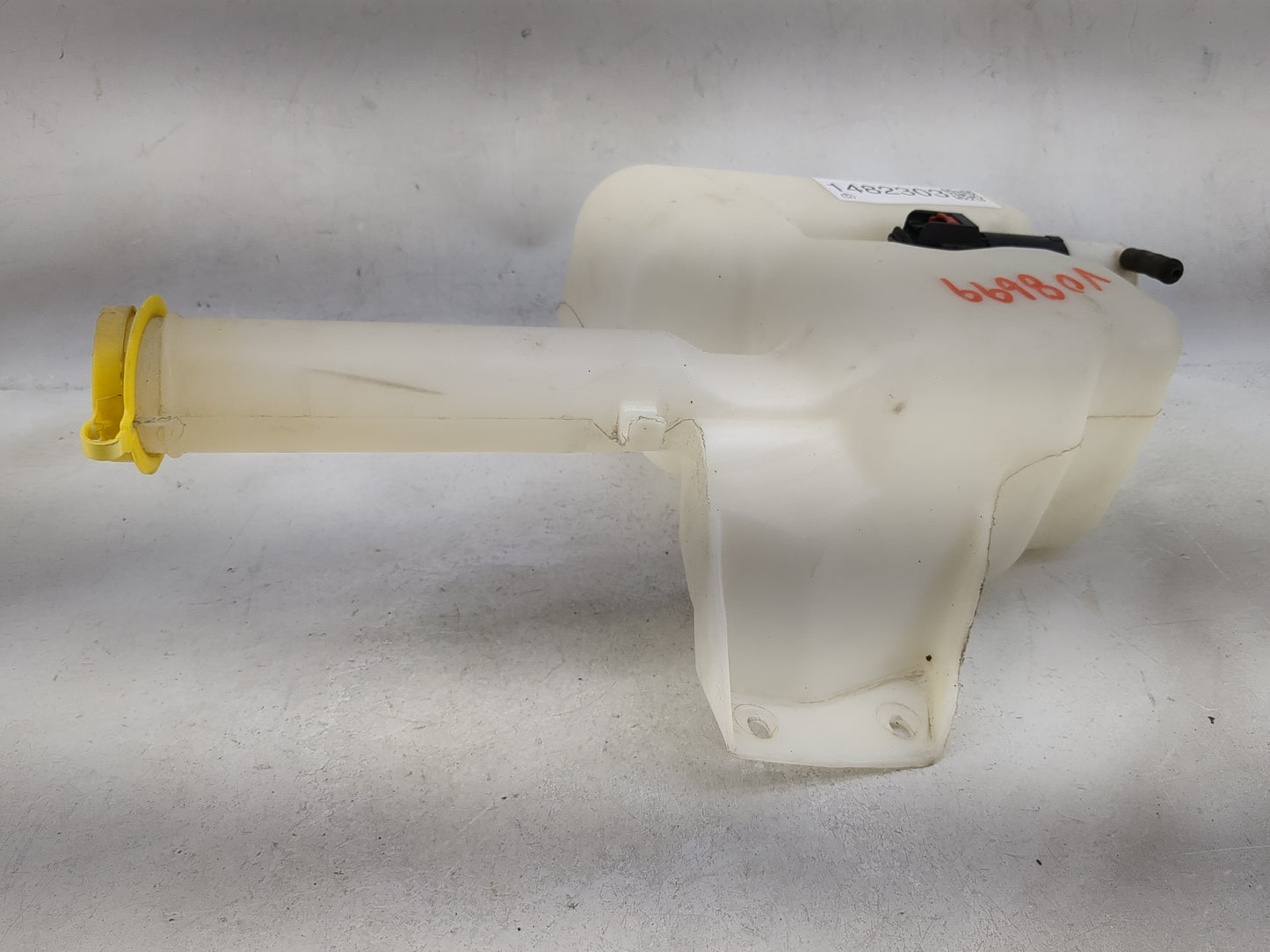 2001-2006 Chrysler Sebring Windshield Washer Fluid Reservoir Bottle 1482303 - Oemusedautoparts1.com