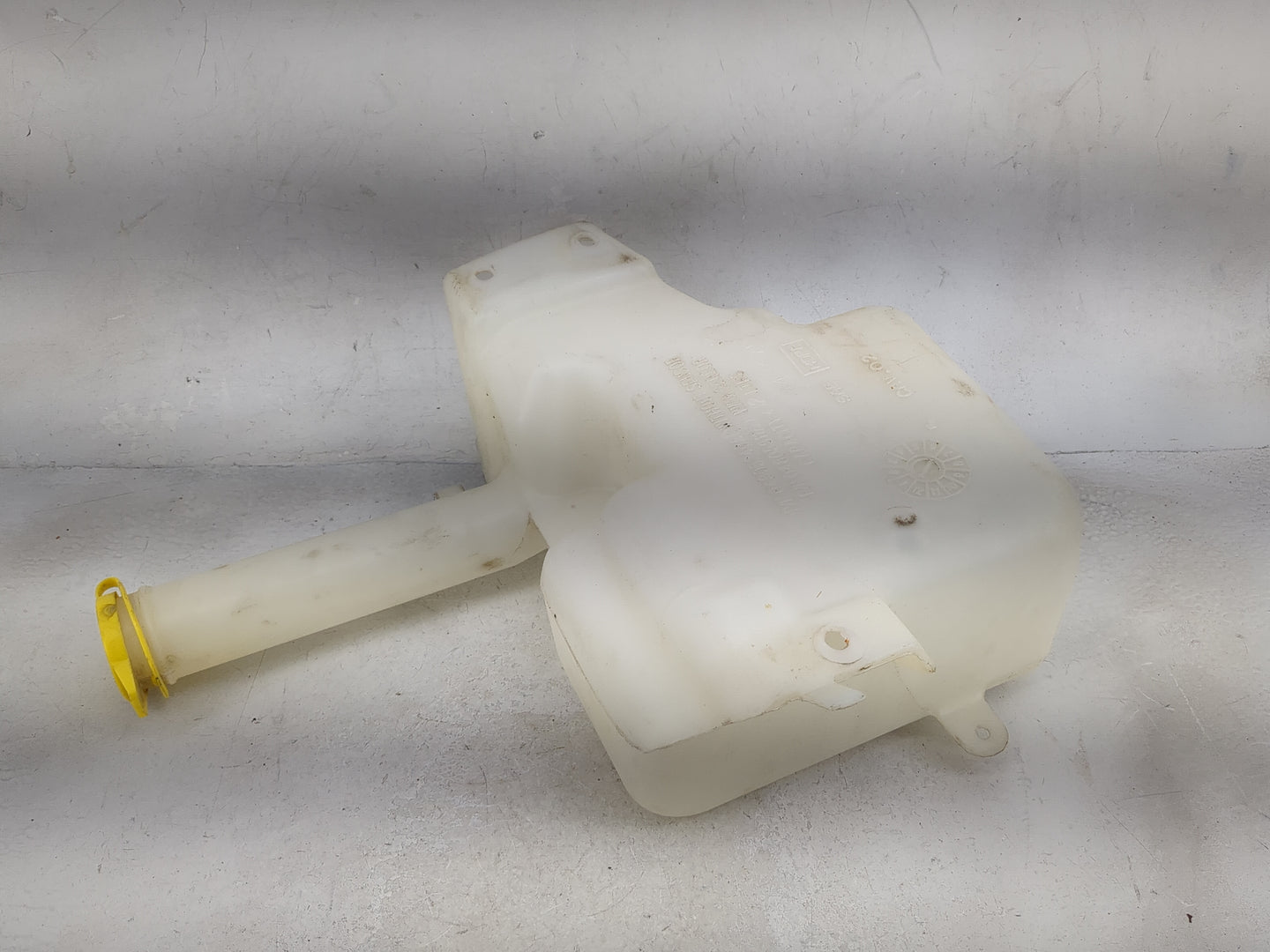 2001-2006 Chrysler Sebring Windshield Washer Fluid Reservoir Bottle 1482303 - Oemusedautoparts1.com