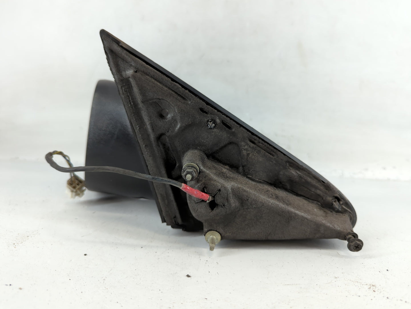 2002-2005 Chrysler Sebring Driver Side View Mirror - Left Door Mirror OEM Used - Oemusedautoparts1.com