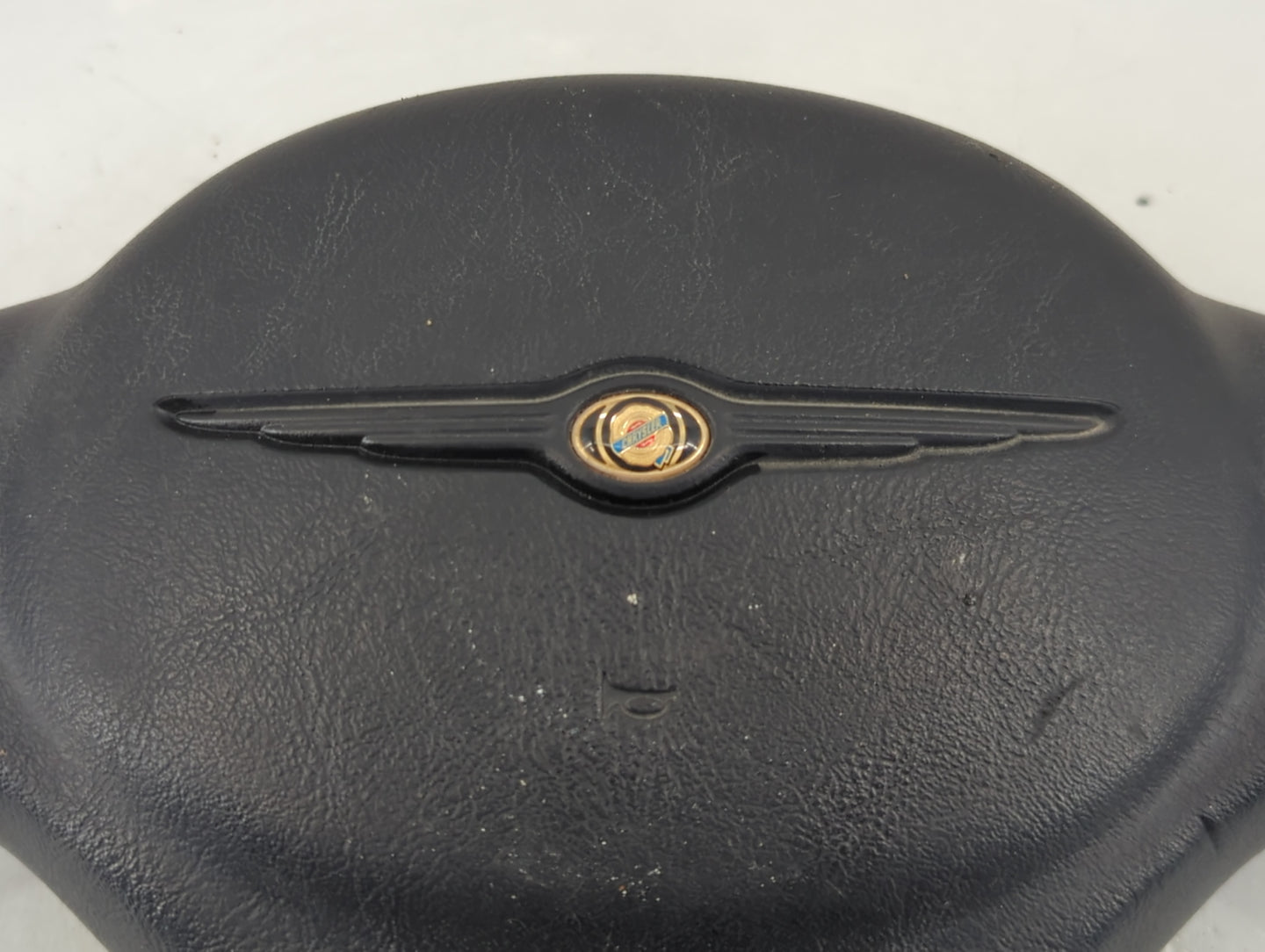 2003-2005 Chrysler Sebring Air Bag Driver Left Steering Wheel Mounted - Oemusedautoparts1.com