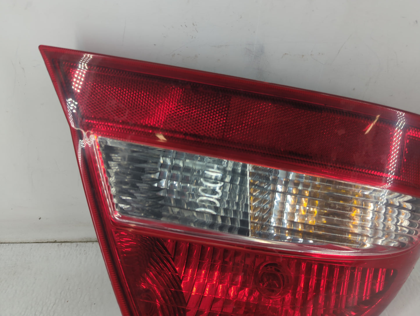 2003-2005 Chrysler Sebring Tail Light Assembly Driver Left OEM Fits Fits 2003 2004 2005 OEM Used Auto Parts - Oemusedautopar