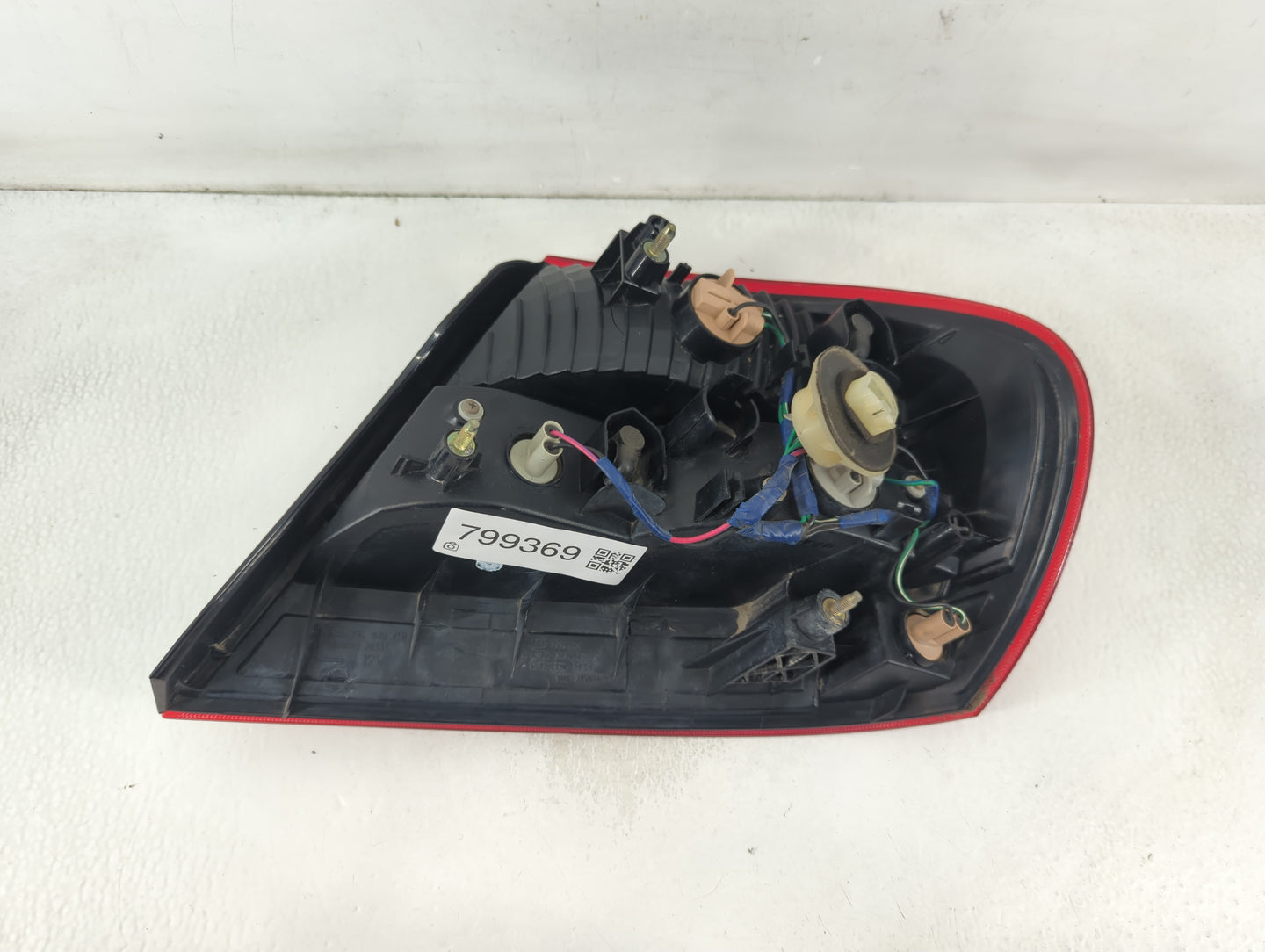 2003-2005 Chrysler Sebring Tail Light Assembly Driver Left OEM Fits Fits 2003 2004 2005 OEM Used Auto Parts - Oemusedautopar