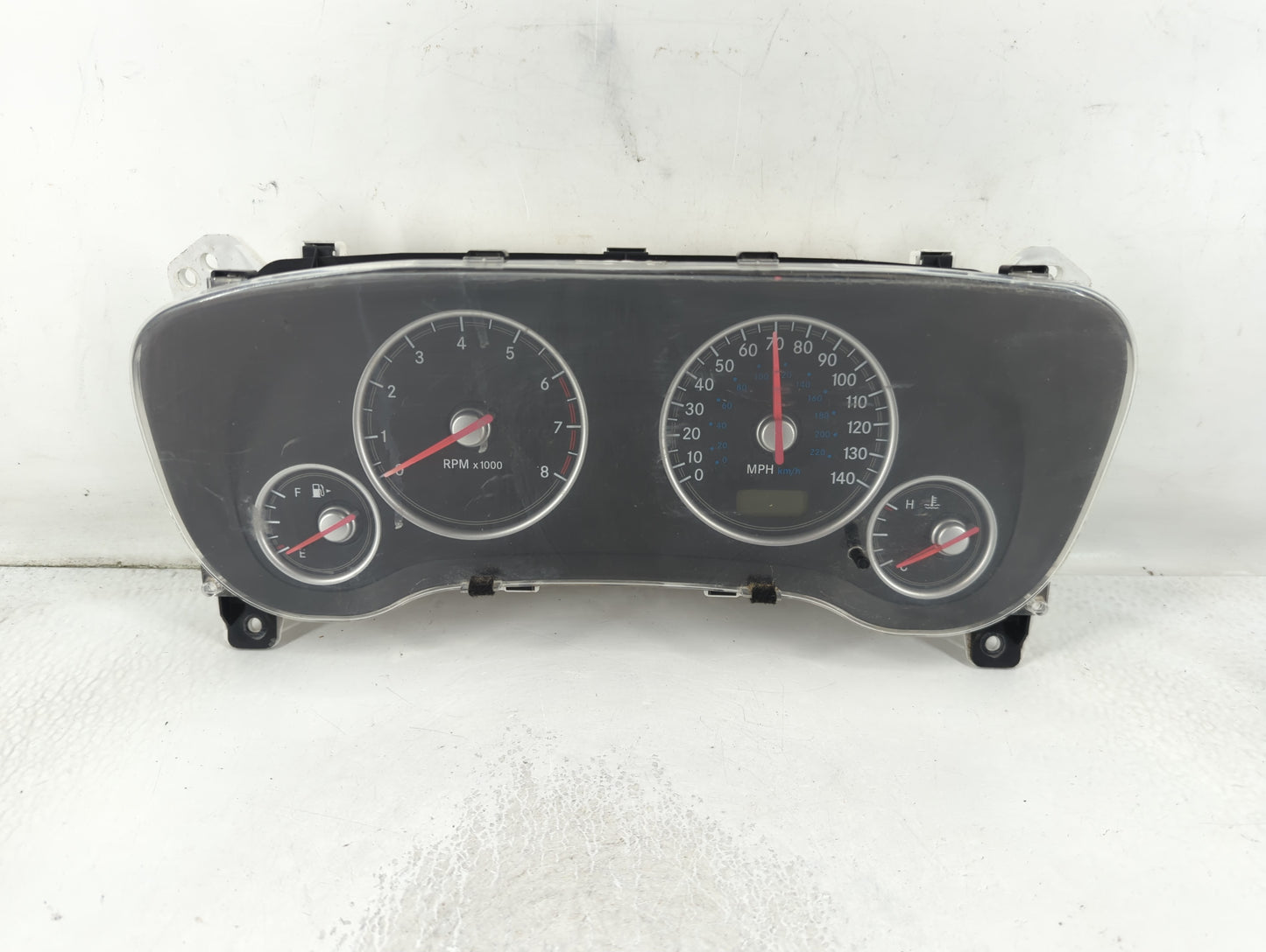 2004 Chrysler Sebring Instrument Cluster Speedometer Gauges P/N:TN157520-4490 MN177269 Fits OEM Used Auto Parts - Oemusedaut