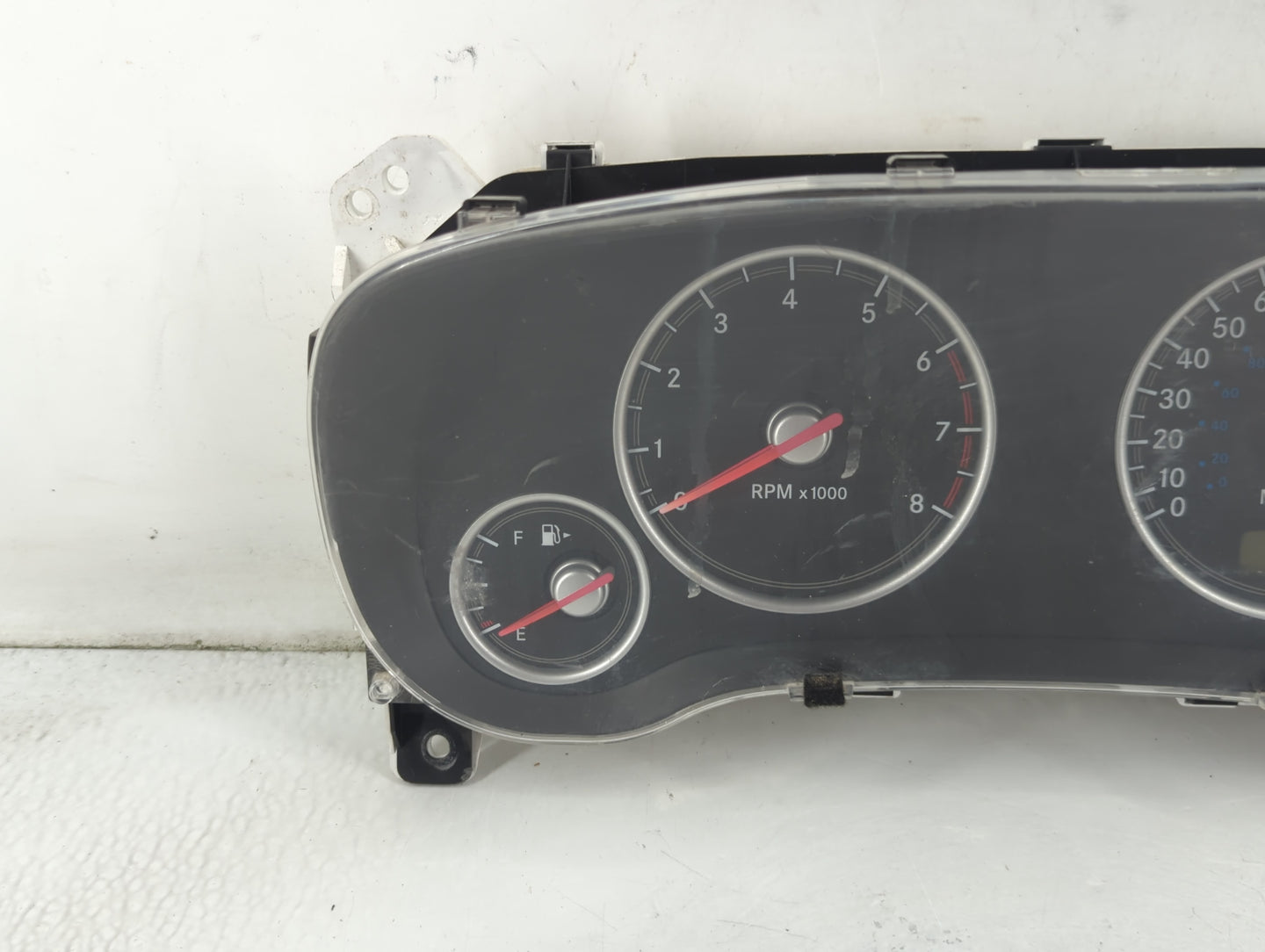 2004 Chrysler Sebring Instrument Cluster Speedometer Gauges P/N:TN157520-4490 MN177269 Fits OEM Used Auto Parts - Oemusedaut