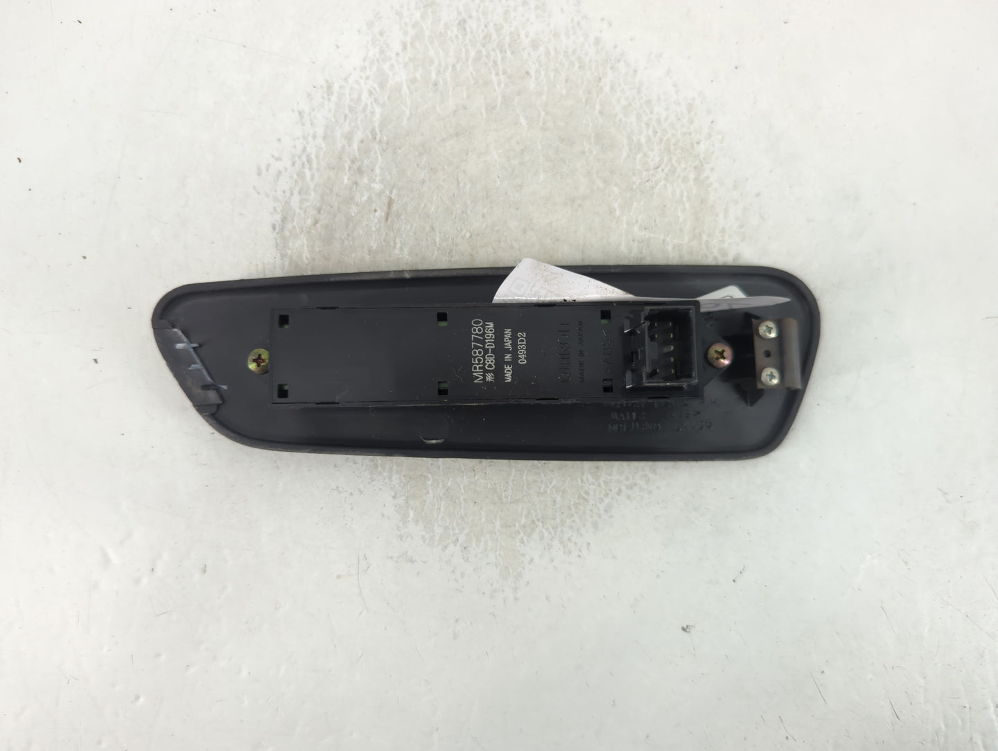 2001-2005 Chrysler Sebring Master Power Window Switch Replacement Driver Side Left P/N:MR587780 Fits OEM Used Auto Parts - O