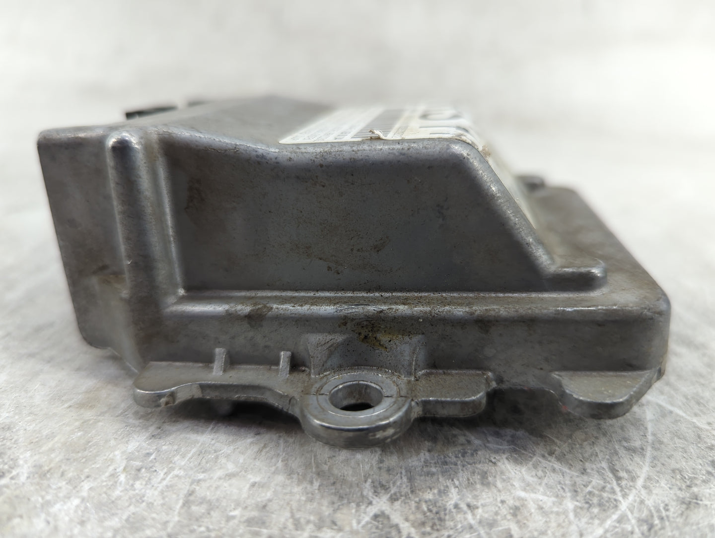 Chrysler Town And Country Srs Safety Restraint System Module - Oemusedautoparts1.com