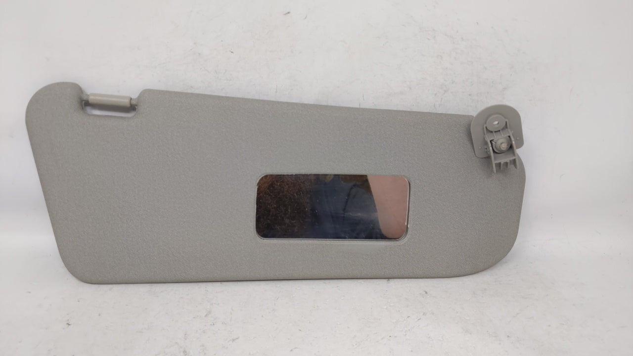 2004 Chevrolet Aveo Sun Visor Shade Replacement Passenger Right Mirror Fits OEM Used Auto Parts - Oemusedautoparts1.com