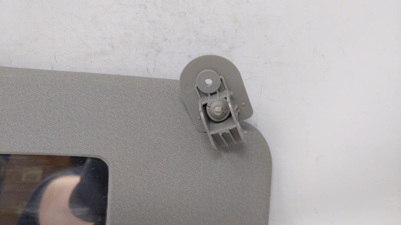 2004 Chevrolet Aveo Sun Visor Shade Replacement Passenger Right Mirror Fits OEM Used Auto Parts - Oemusedautoparts1.com