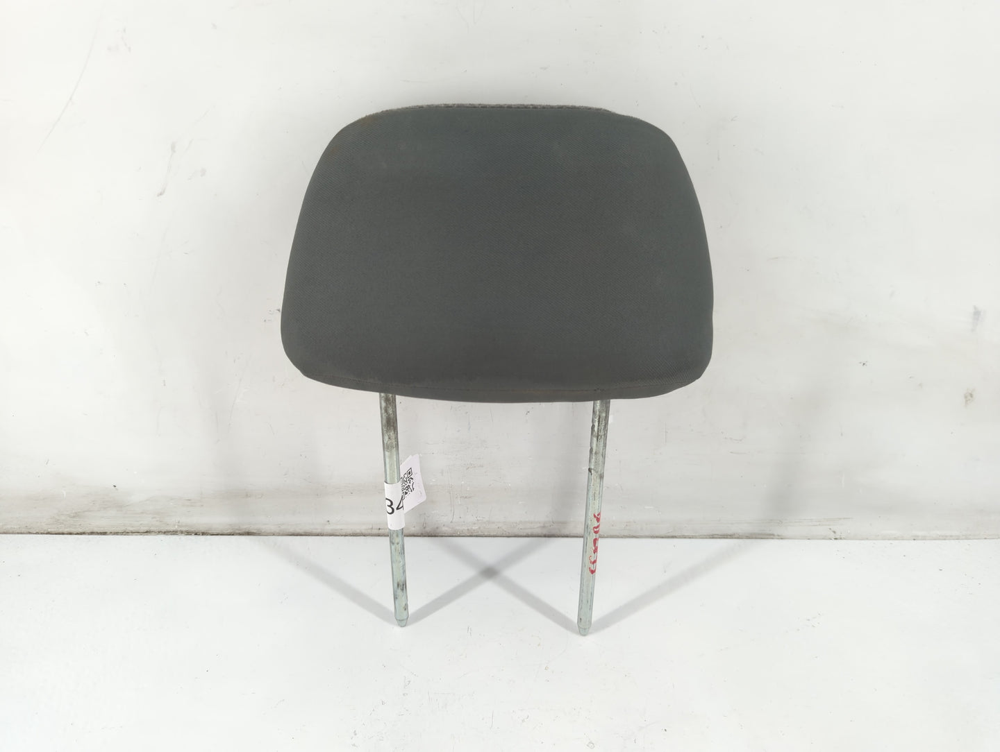 2004 Dodge Caravan Headrest Head Rest Front Driver Passenger Seat Fits OEM Used Auto Parts - Oemusedautoparts1.com