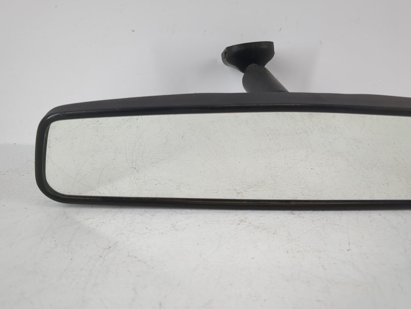 2004 Dodge Caravan Interior Rear View Mirror Replacement OEM P/N:E8011083 Fits OEM Used Auto Parts - Oemusedautoparts1.com