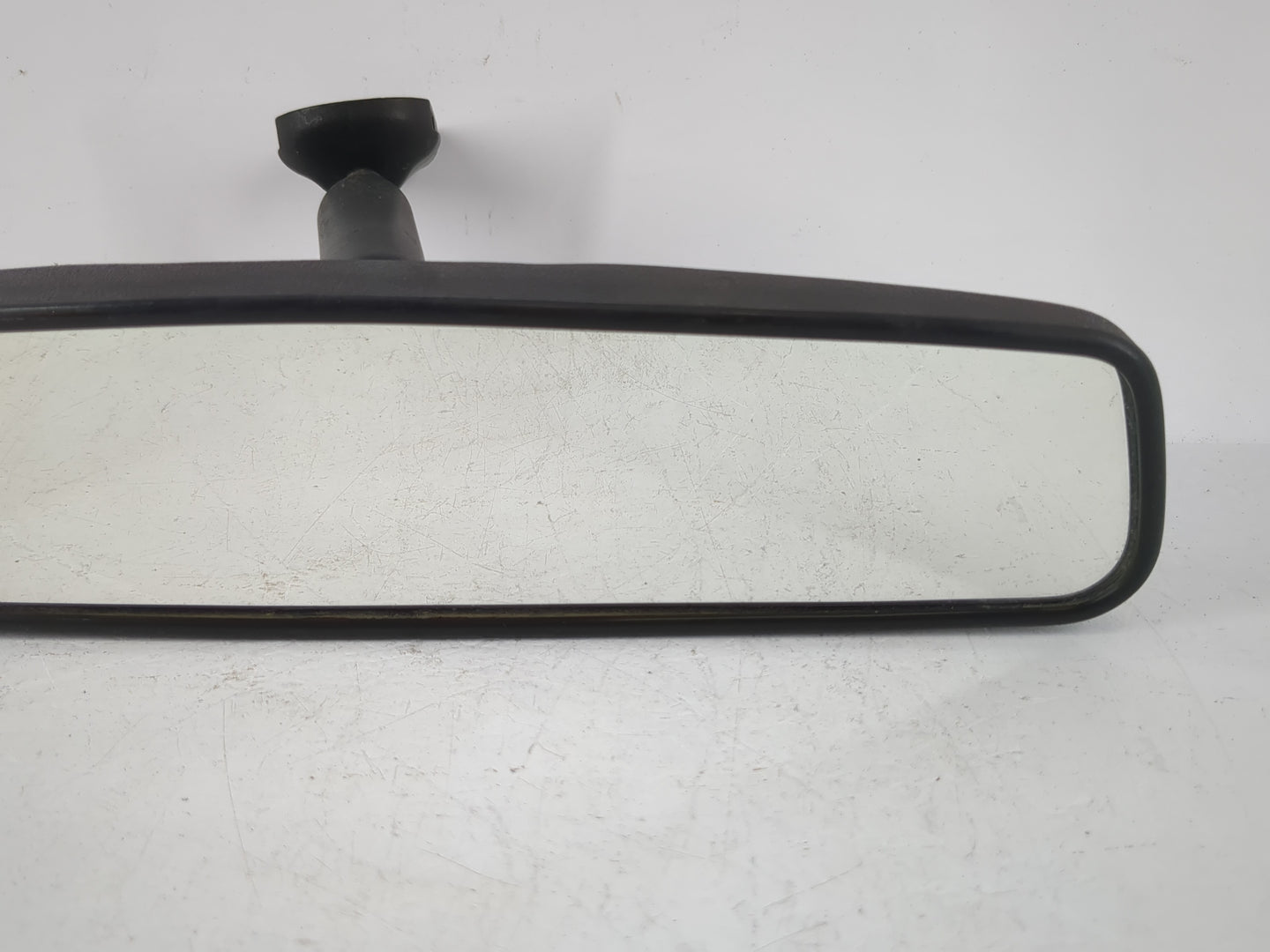 2004 Dodge Caravan Interior Rear View Mirror Replacement OEM P/N:E8011083 Fits OEM Used Auto Parts - Oemusedautoparts1.com