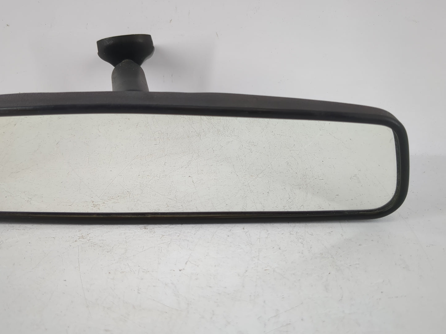 2004 Dodge Caravan Interior Rear View Mirror Replacement OEM P/N:E8011083 Fits OEM Used Auto Parts - Oemusedautoparts1.com