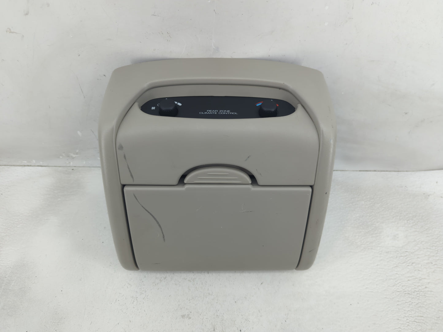 2004-2004 Dodge Caravan Information Display Screen - Oemusedautoparts1.com