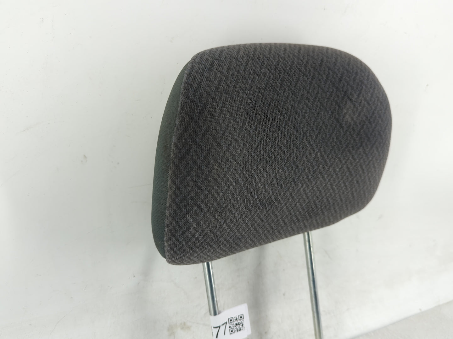 2004 Dodge Caravan Headrest Head Rest Front Driver Passenger Seat Fits OEM Used Auto Parts - Oemusedautoparts1.com