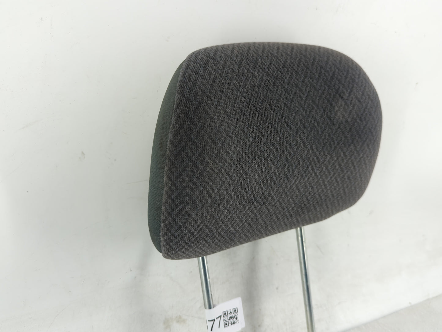 2004 Dodge Caravan Headrest Head Rest Front Driver Passenger Seat Fits OEM Used Auto Parts - Oemusedautoparts1.com