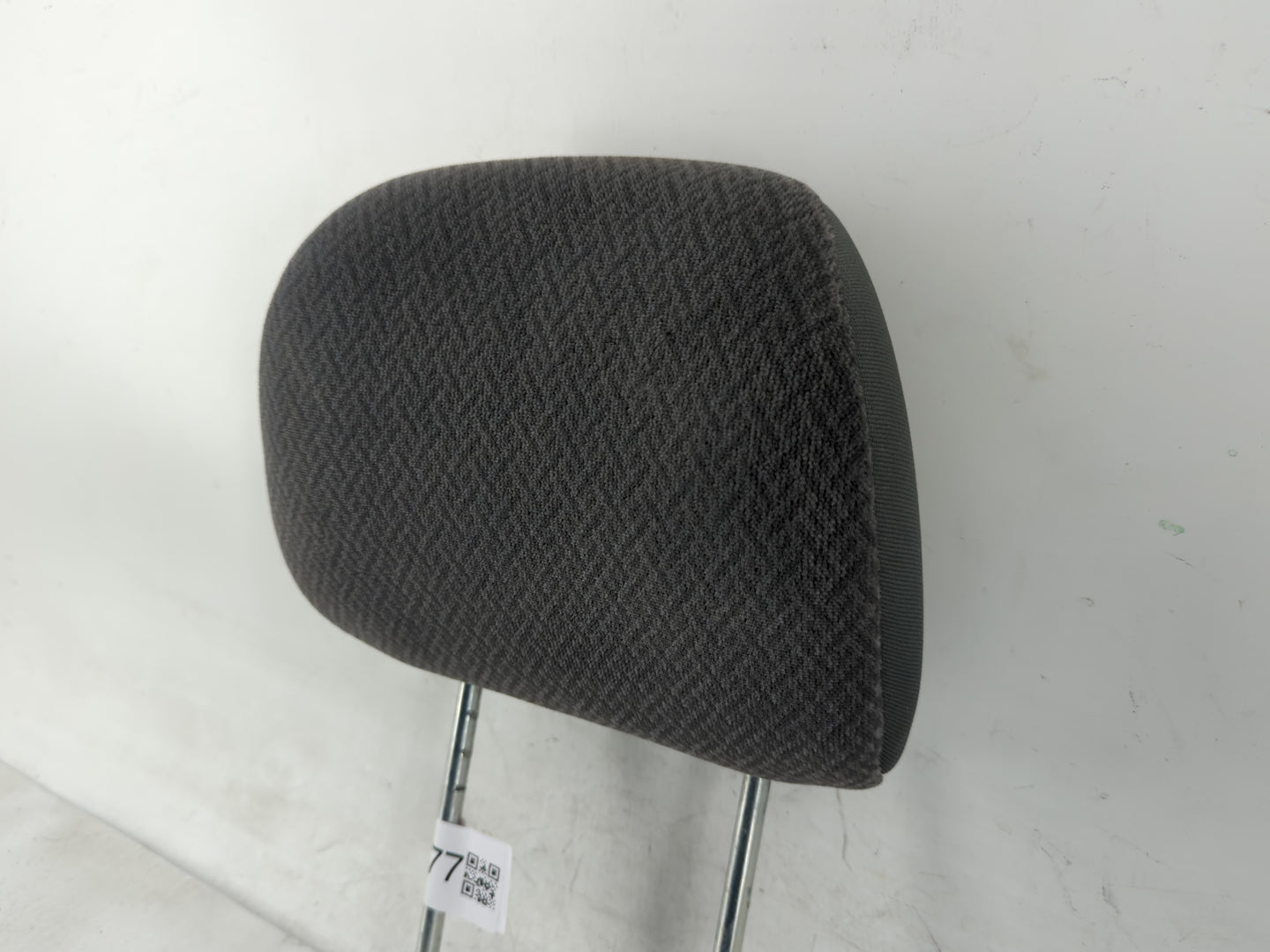 2004 Dodge Caravan Headrest Head Rest Front Driver Passenger Seat Fits OEM Used Auto Parts - Oemusedautoparts1.com