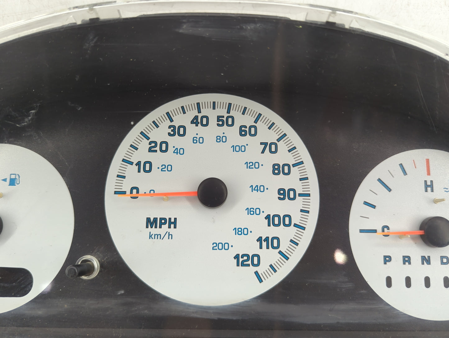 2004 Dodge Caravan Instrument Cluster Speedometer Gauges Fits OEM Used Auto Parts - Oemusedautoparts1.com