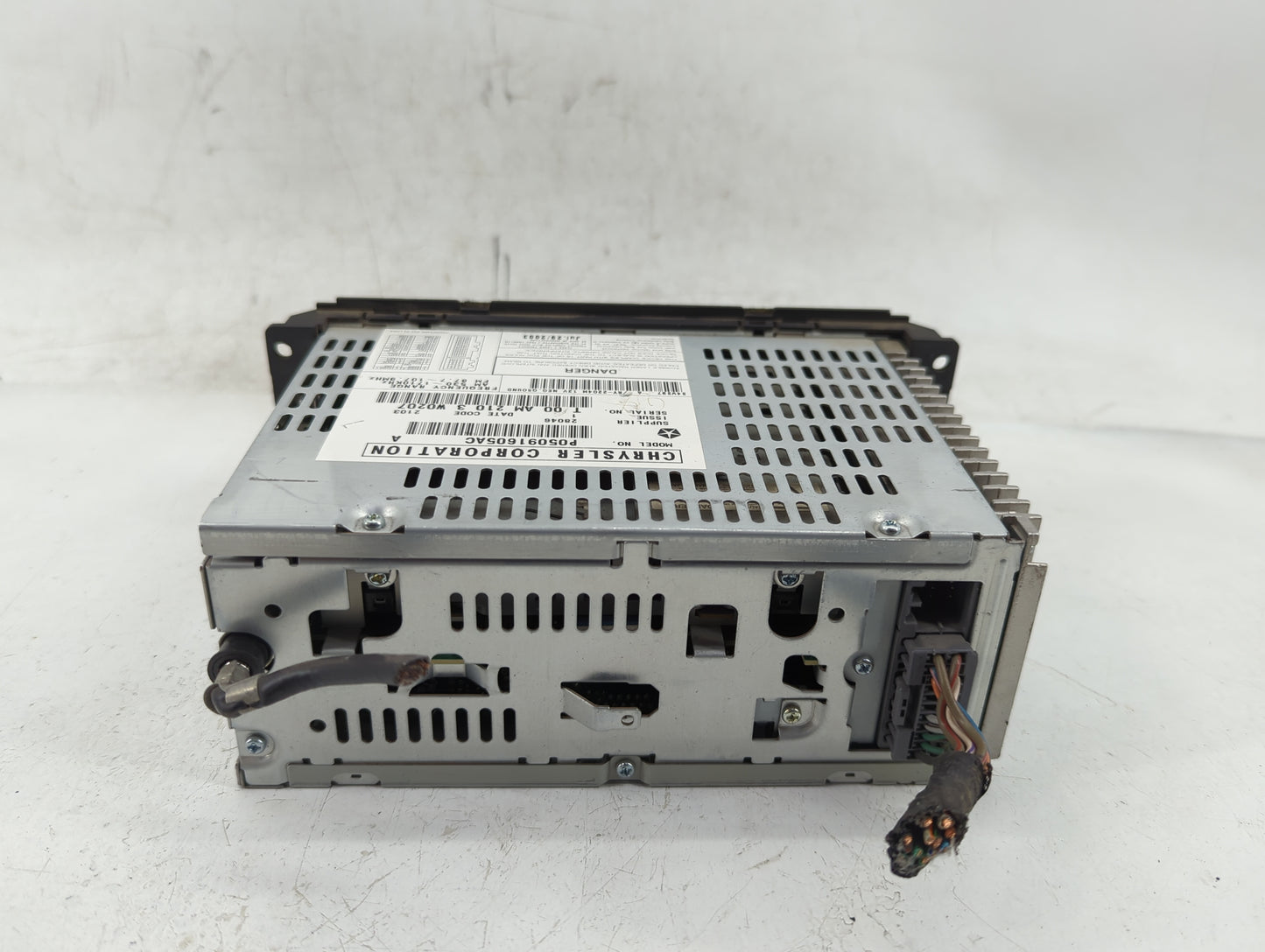 2002-2007 Dodge Caravan Radio AM FM Cd Player Receiver Replacement P/N:P05091605AC Fits Fits 2002 2003 2004 2005 2006 2007 O