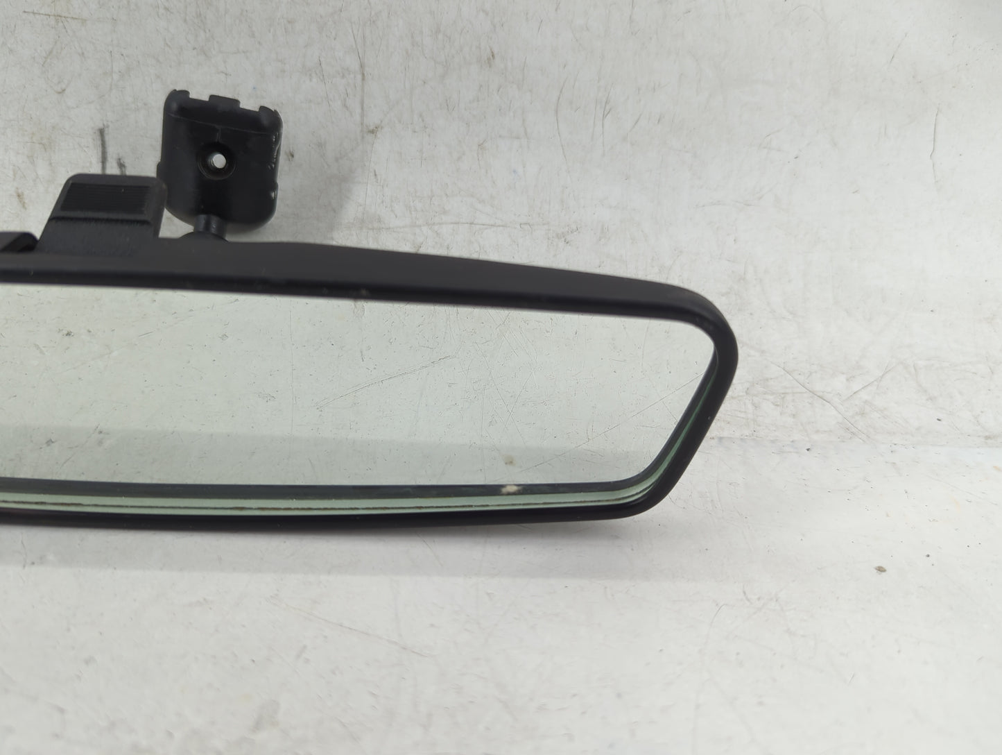 2004 Dodge Caravan Interior Rear View Mirror Replacement OEM P/N:E8011083 Fits OEM Used Auto Parts - Oemusedautoparts1.com